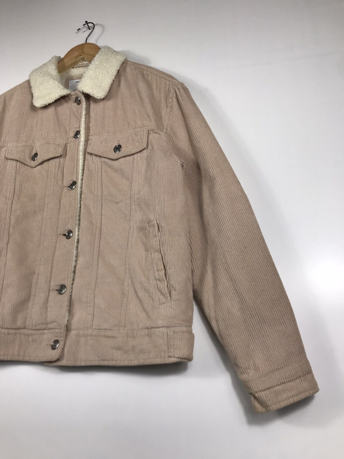 Bershka 🔥Bershka Corduroy Sherpa In Side Trucker Jacket Size US S / EU 44-46 / 1 - 4 Thumbnail