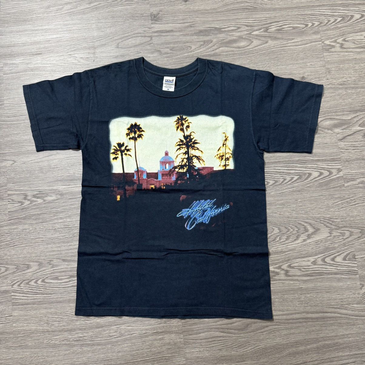 Band Tees The Eagles Hotel California Size US M / EU 48-50 / 2 - 1 Thumbnail