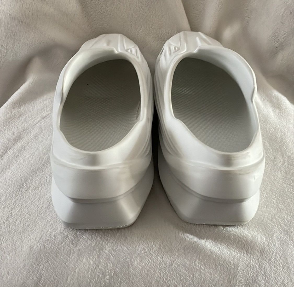 1017 ALYX 9SM Alyx white slip-ons Size US 12 / EU 45 - 5 Thumbnail
