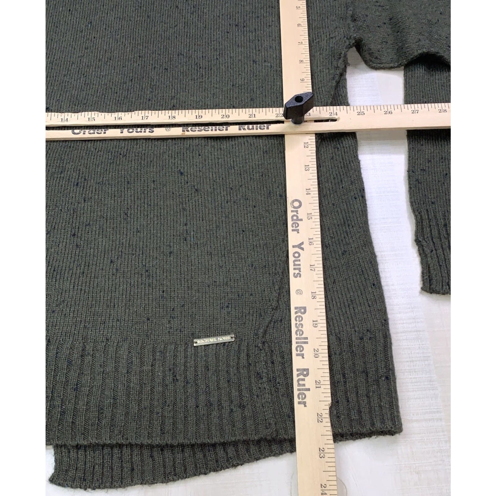 Michael Kors VINTAGE Michael Kors Green Wool Blend Knit Turtle Neck Sweater Womens Medium-12752 Size M / US 6-8 / IT 42-44 - 7 Thumbnail