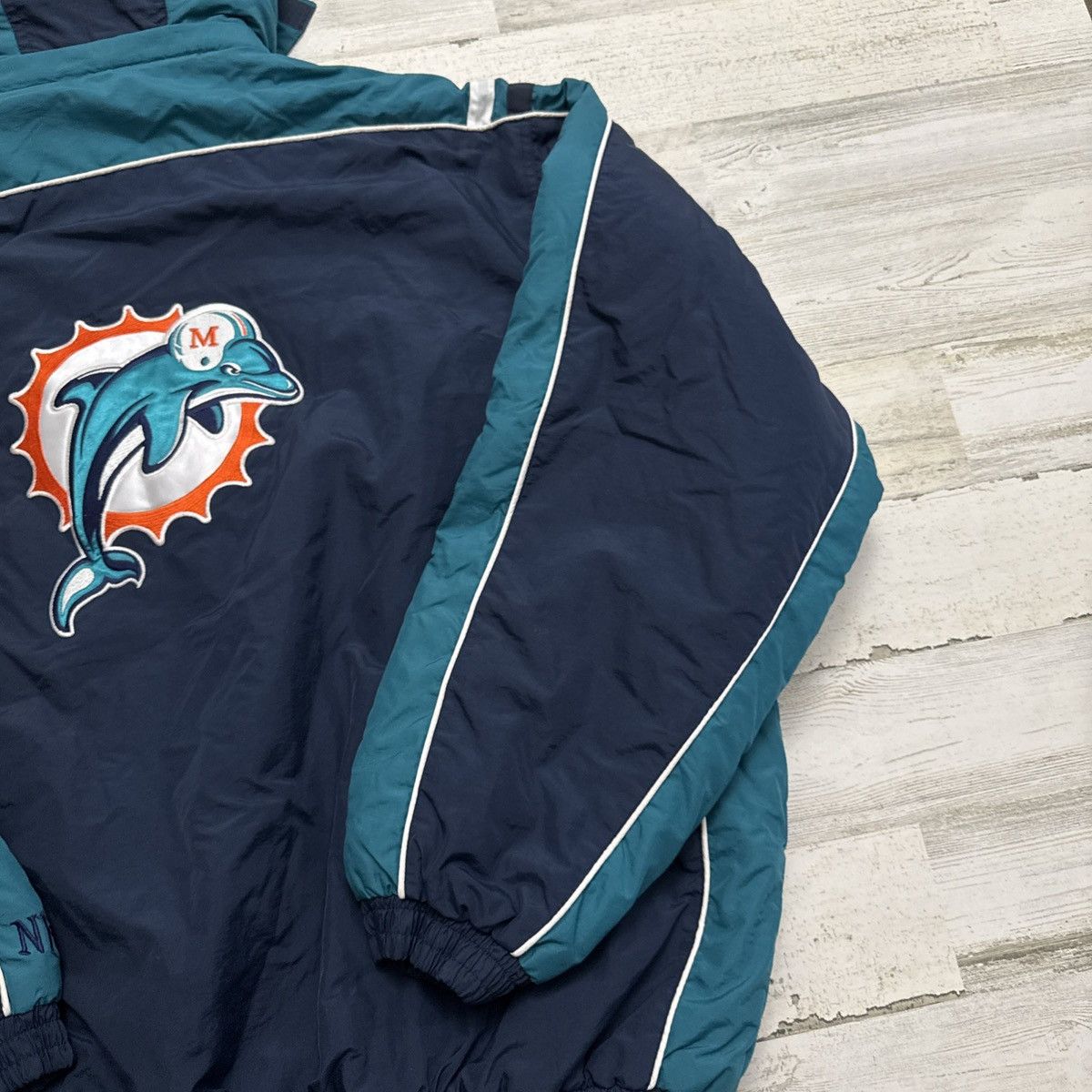 NFL NWT NFL Miami Dolphins Full Zip Puffer Jacket Hoodie XXL Size US XXL / EU 58 / 5 - 2 Thumbnail