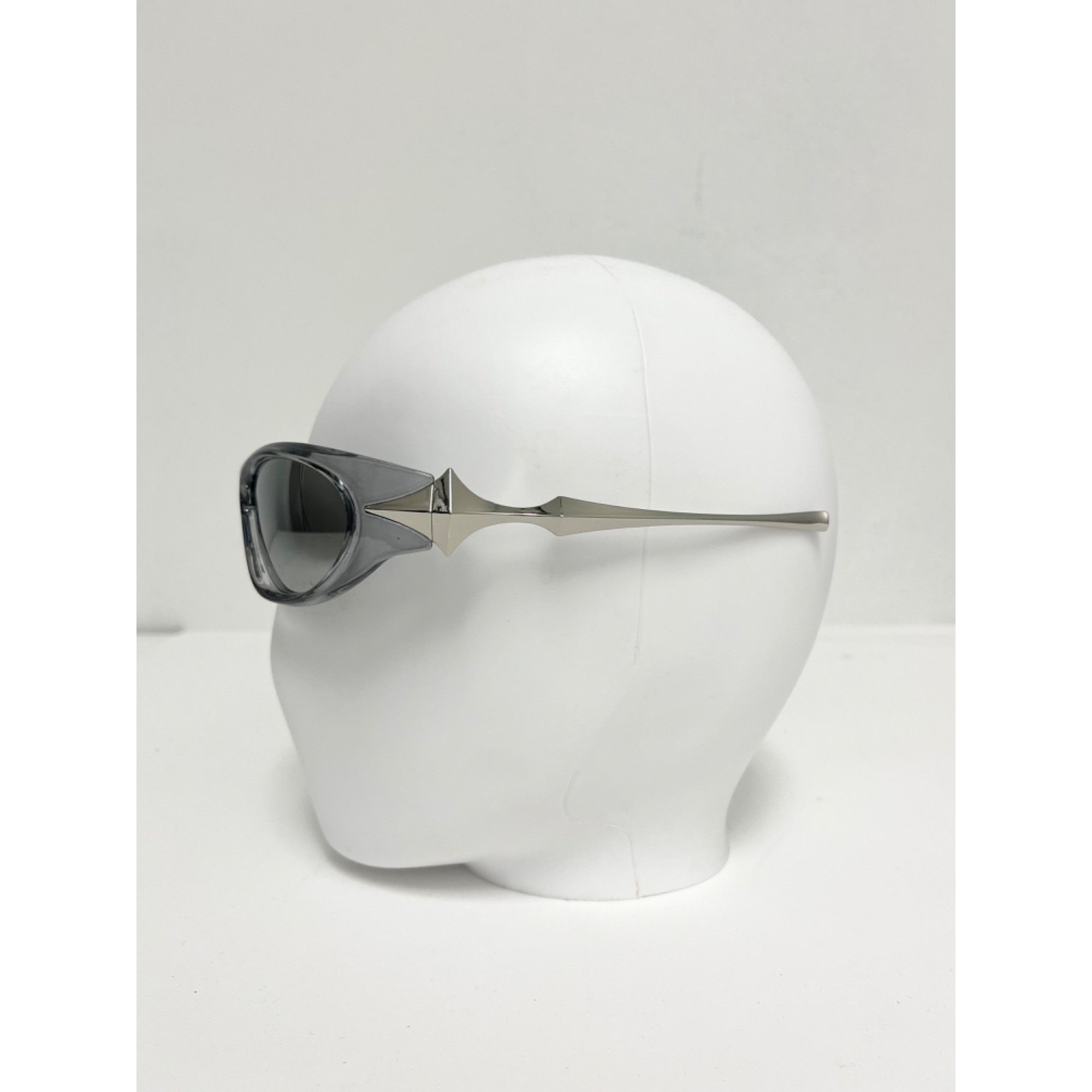 Other Y2K Silver Star Punk Sunglasses Size ONE SIZE - 1 Thumbnail