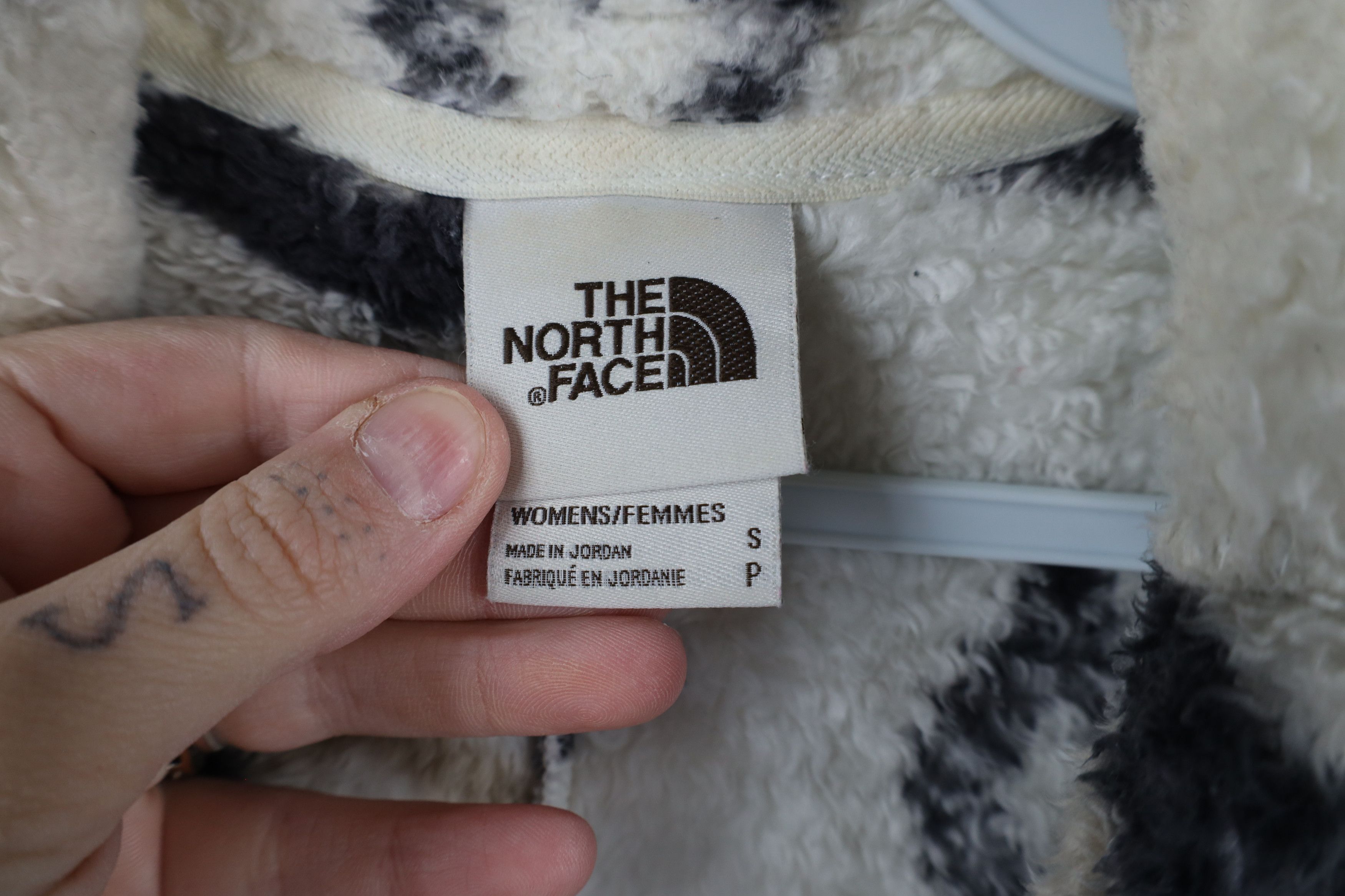 The North Face × Vintage The North Face Spell Southwestern Campshire 2.0 Fleece Vest Size S / US 4 / IT 40 - 9 Thumbnail