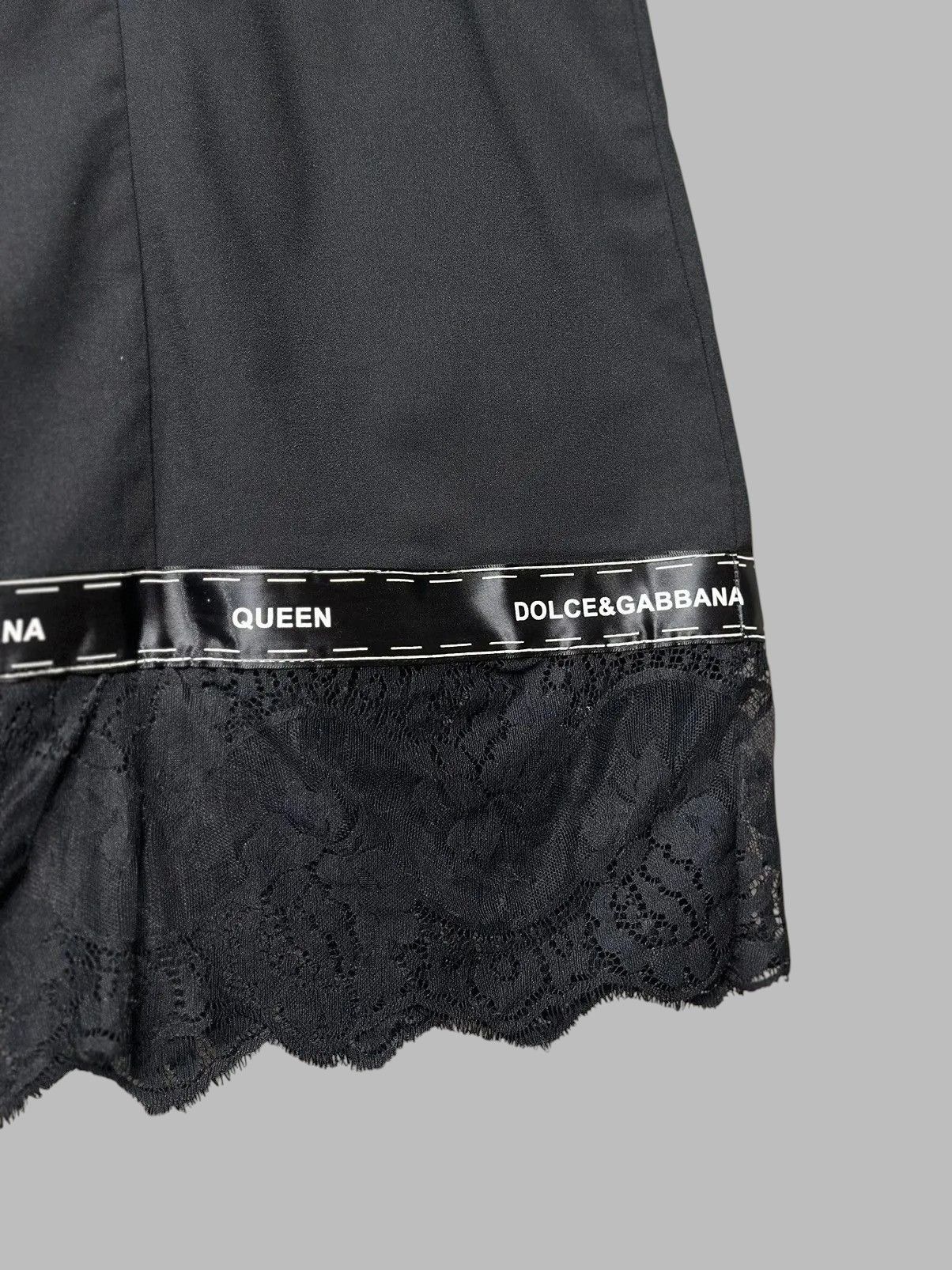 Dolce & Gabbana Classic Elegant Black Dress Queen Dolce & Gabbana Luxury Size S / US 4 / IT 40 - 10 Thumbnail