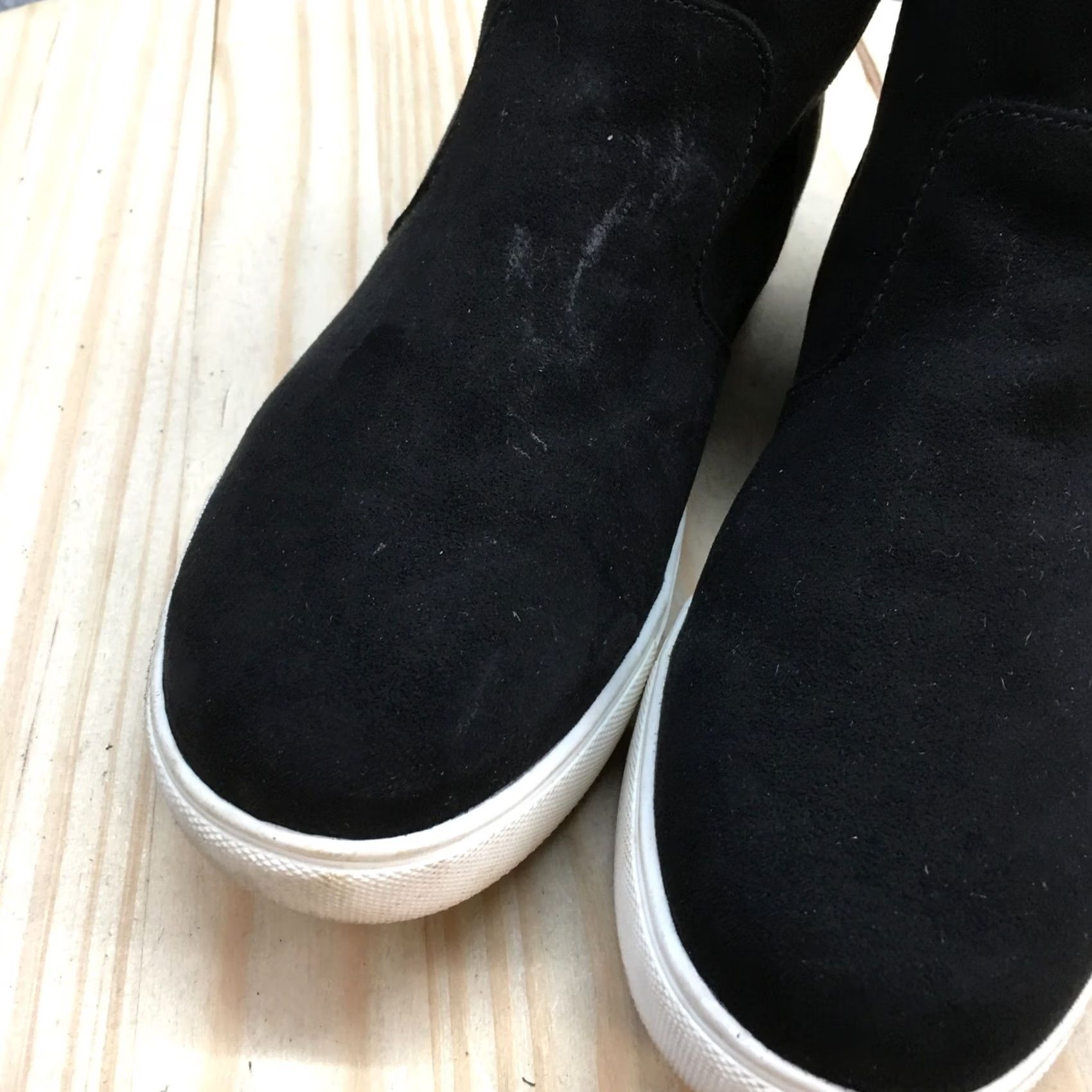 Izod Izod Mila High Top Sneakers Womens 8 M Black Faux Leather Side Zipper Shoes Size M / US 6-8 / IT 42-44 - 5 Thumbnail