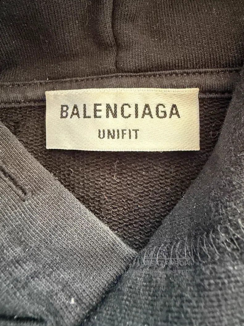 Balenciaga Balenciaga Scissor Distressed Hoodie Size US XXS / EU 40 - 3 Thumbnail