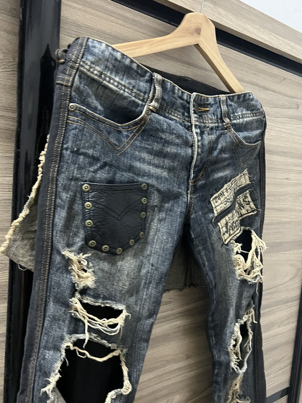 Other ALGONQUIN PUNK PANTS GOTHIC BONDAGE CLLASIC JEANS Size US 31 - 3 Thumbnail