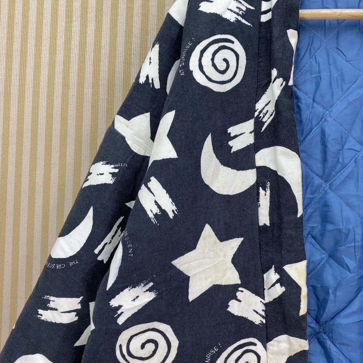 Japanese Brand 🫶Vintage Kimono Full Print Size US M / EU 48-50 / 2 - 3 Thumbnail