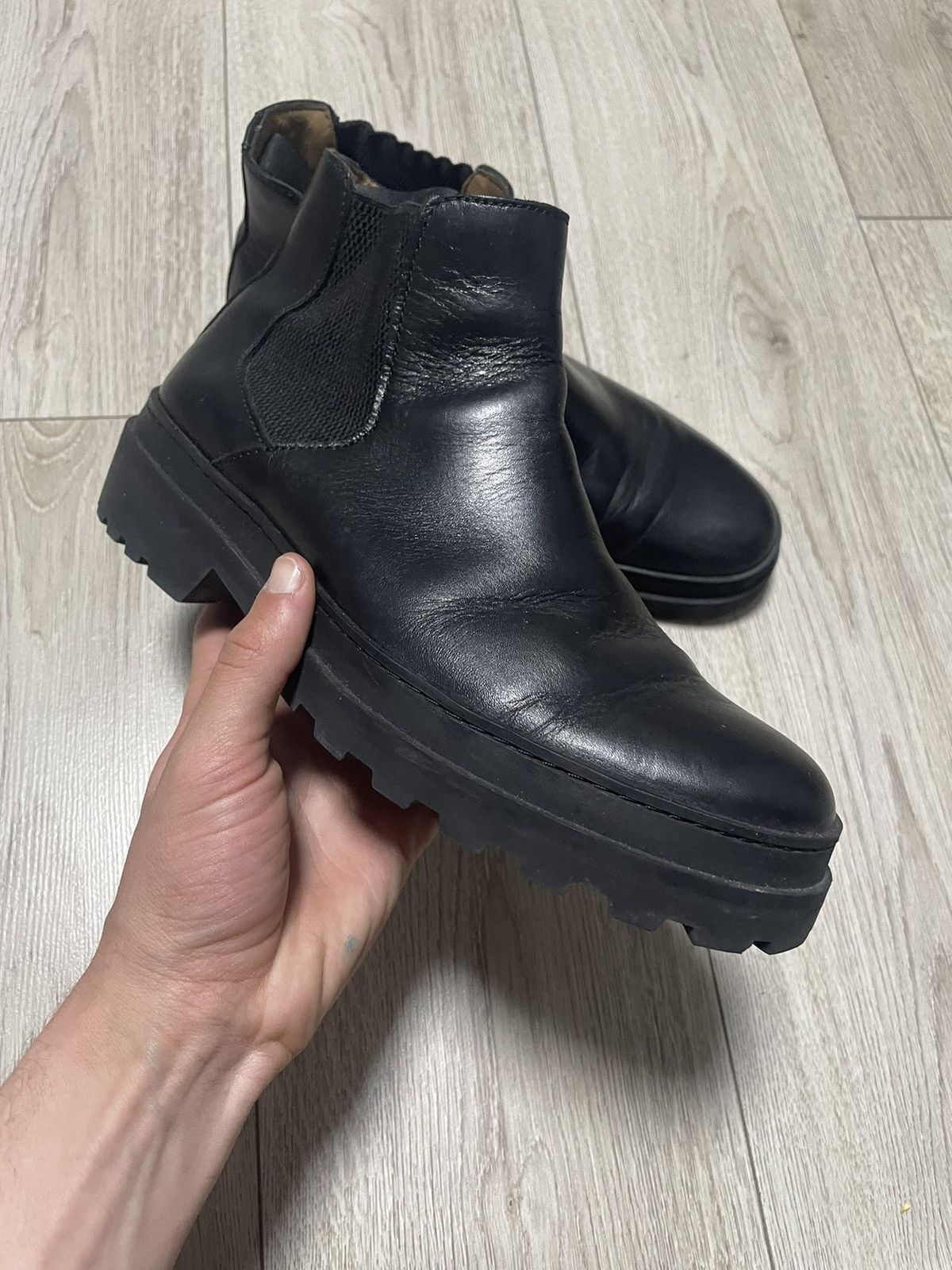A.P.C. APC Leather Chelsea Black Classic Boot 27.5 cm Size US 10 / EU 43 - 8 Thumbnail