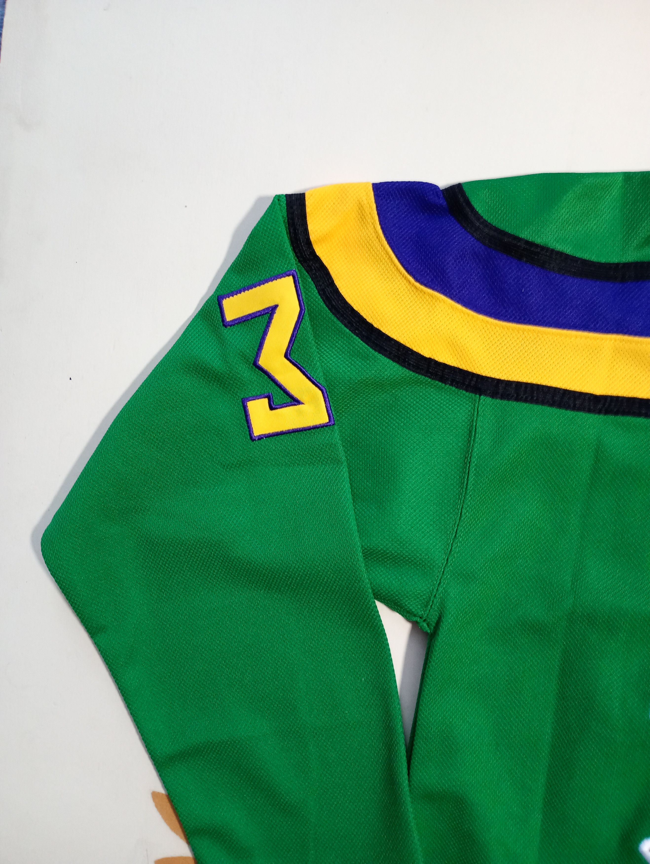 Vintage Ducks Hockey Jersey #33 Goldberg Vintage 90's Size US L / EU 52-54 / 3 - 8 Thumbnail