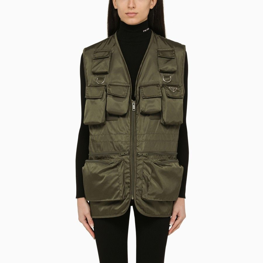 Prada o1d2blof0924 Vest in Military Green Size XS / US 0-2 / IT 36-38 - 1 Thumbnail