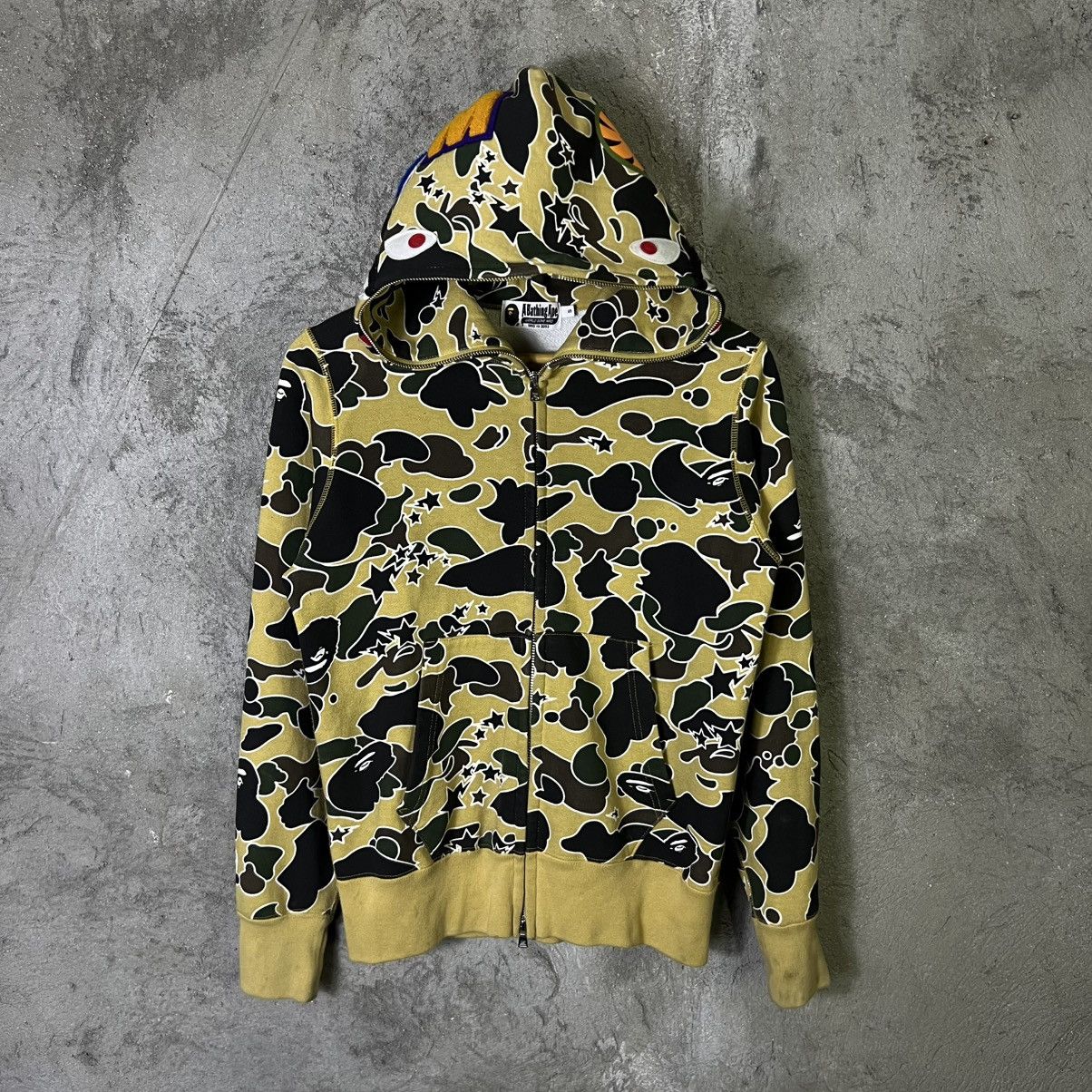 Bape A Bathing Ape Psyche Camo Shark Hoodie - 2021 - Yellow/Multi Size US S / EU 44-46 / 1 - 1 Thumbnail