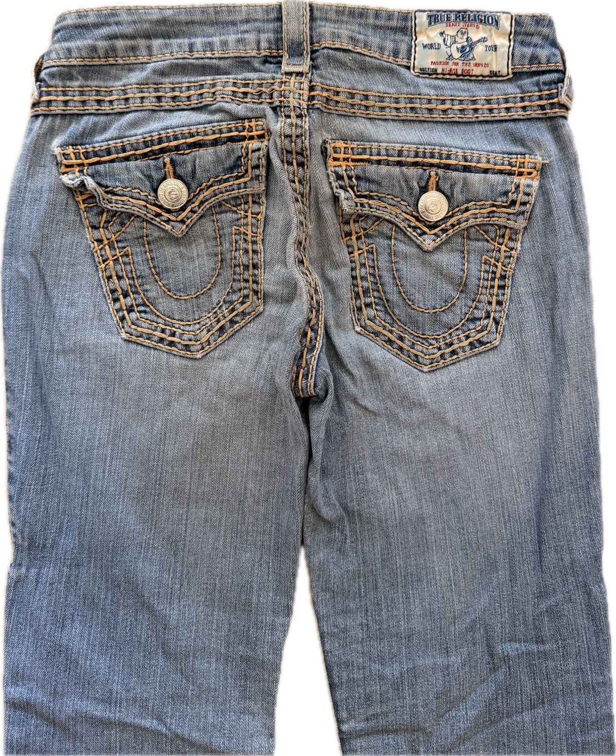 True Religion Hi-Rise Boot Flared Jeans Size 26" / US 2 / IT 38 - 2 Thumbnail