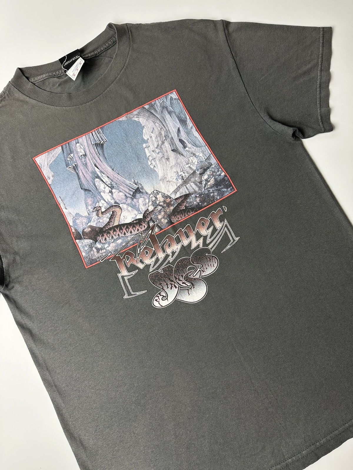 Band Tees VINTAGE YES RELAYER SNAKE ROCK BAND TEE , SHIRT Size US M / EU 48-50 / 2 - 4 Thumbnail