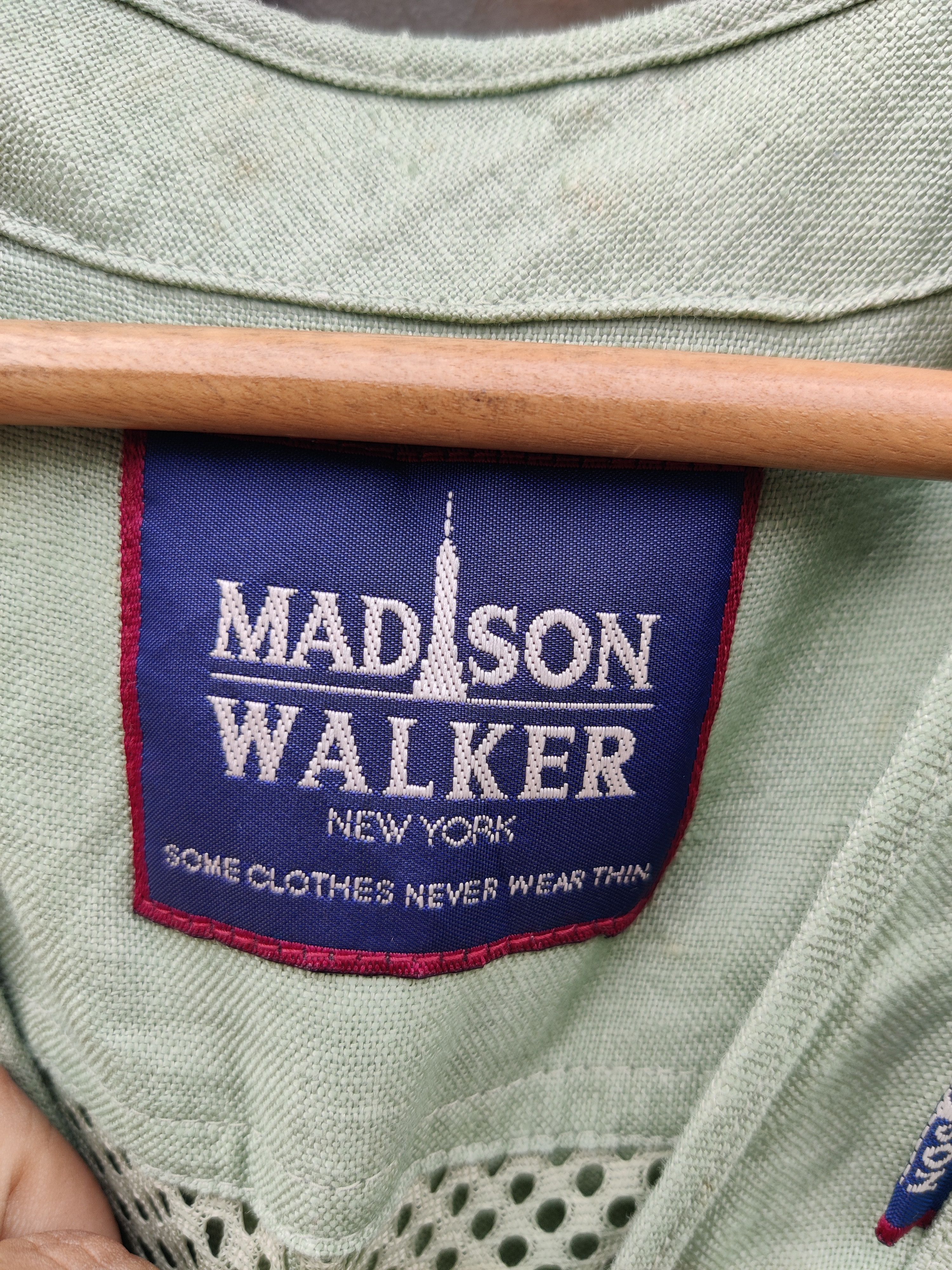 Japanese Brand Vintage Madison Walker Tactical Fish Net Vest Jacket Size US L / EU 52-54 / 3 - 7 Thumbnail