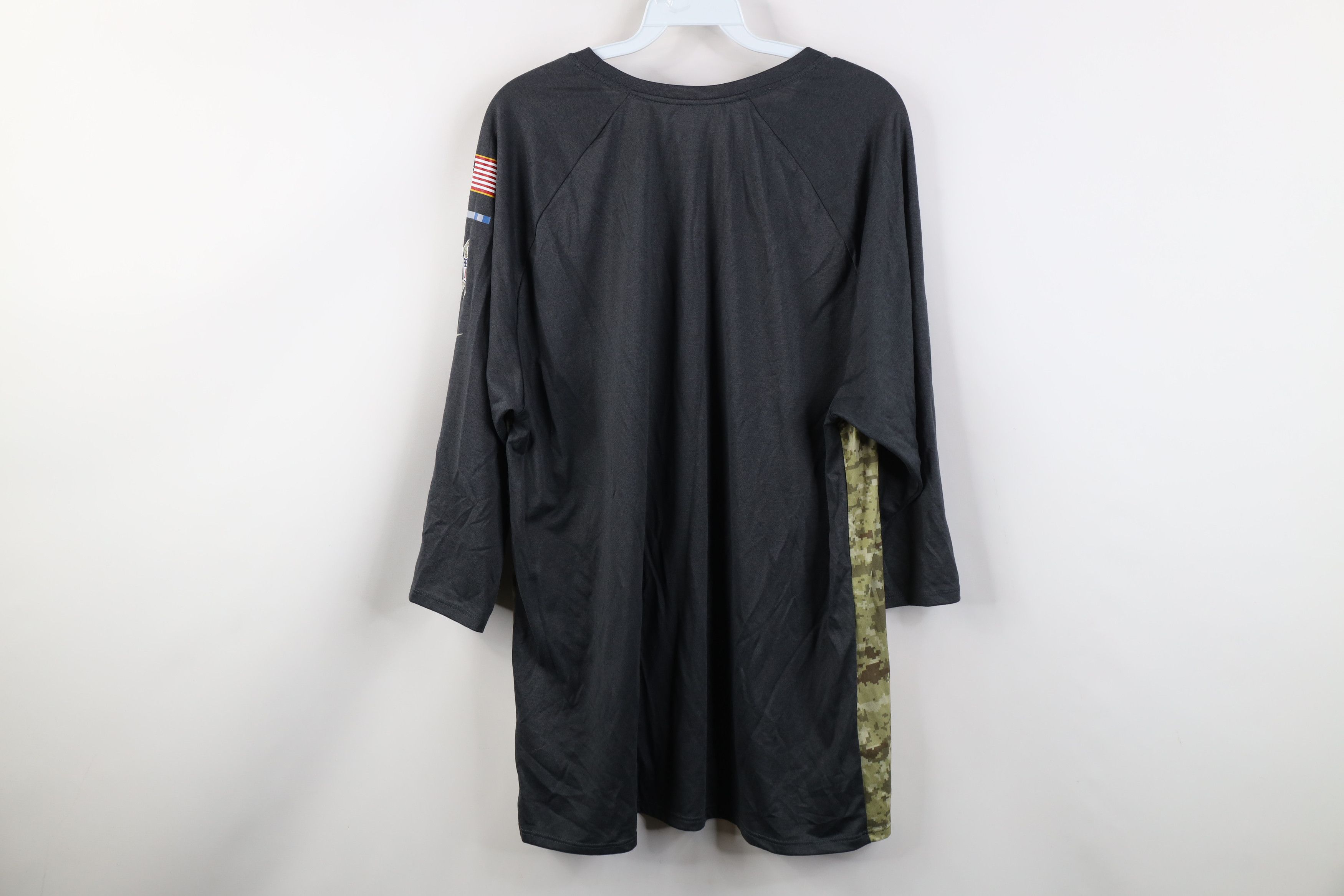 Nike Nike Salute To Service Detroit Lions 3/4 Sleeve T-Shirt Size US XL / EU 56 / 4 - 12 Thumbnail