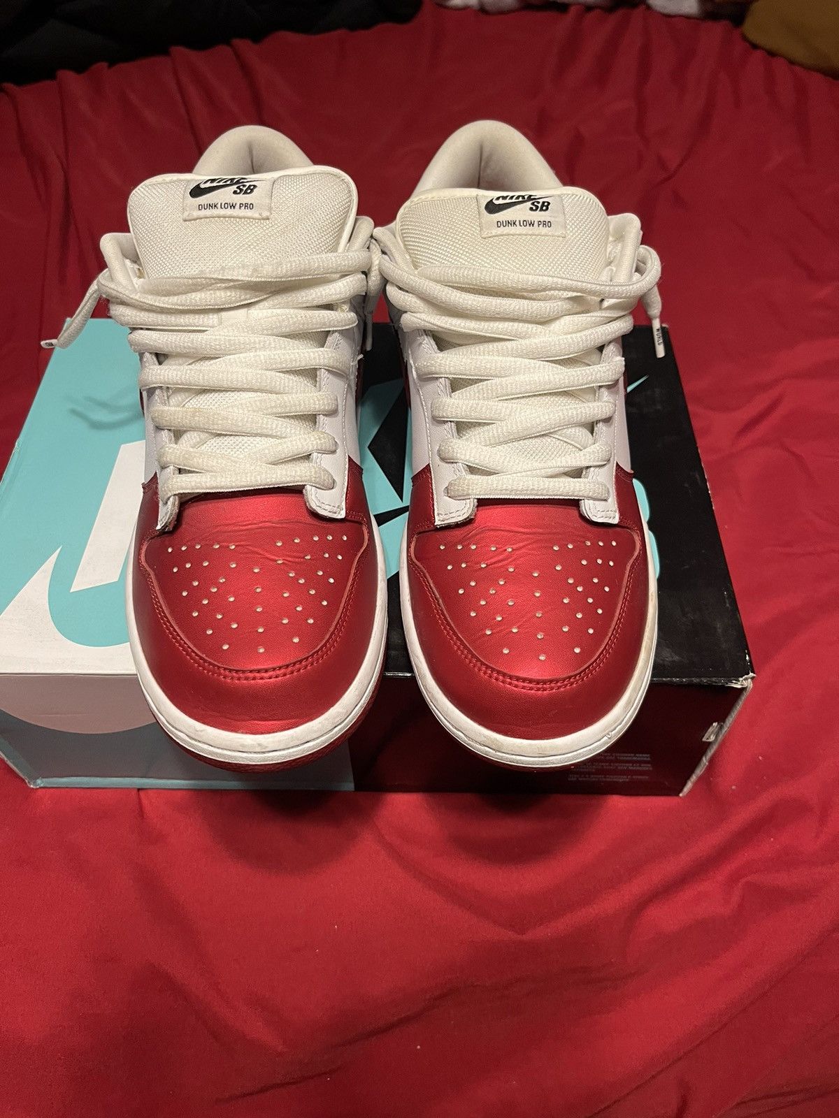 dunk low supreme red