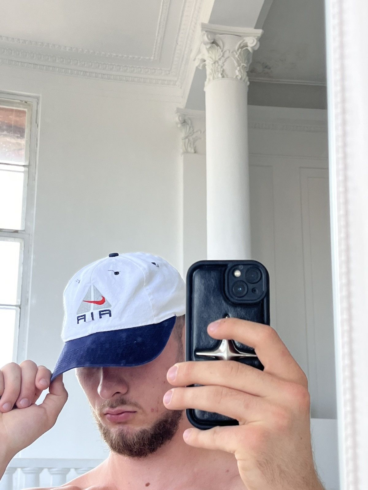 Nike Vintage Nike Cap White Large Logo Rare Y2K Classic sk8 Size ONE SIZE - 2 Thumbnail