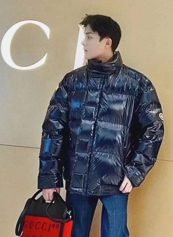 Gucci Gucci dark blue shiny double G-sleeved down jacket 2501-Nex Size US L / EU 52-54 / 3 - 4 Thumbnail