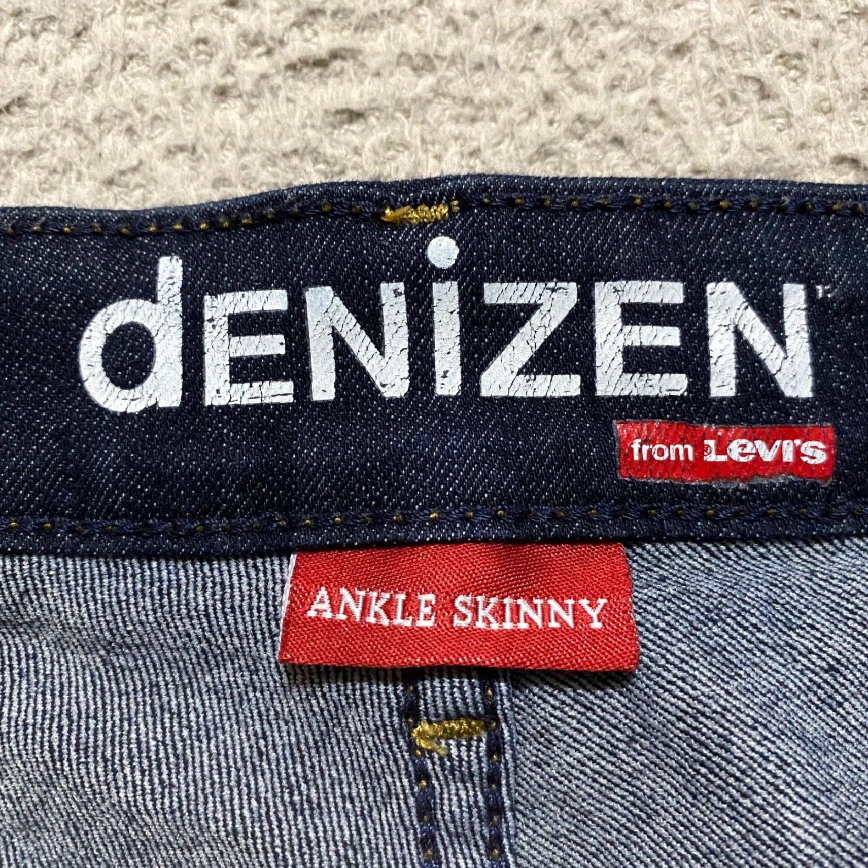 Denizen DENIZEN Jeans Womens Mid Rise Skinny 14 Blue Denim Dark Wash 5-Pocket Design Regular Stretch - Denim - Jeans Womens Size 36" / US 14 / IT 50 - 4 Thumbnail