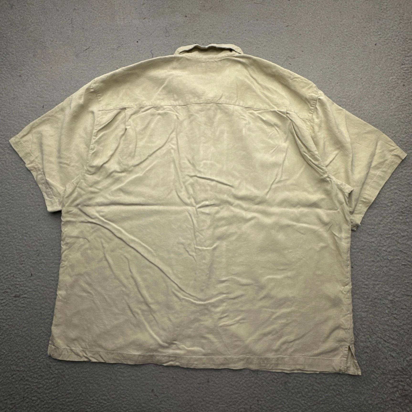 Tommy Bahama Tommy Bahama Button-Up Shirt Mens XXL Short Sleeve Pocket Beige Silk Size US XXL / EU 58 / 5 - 6 Thumbnail