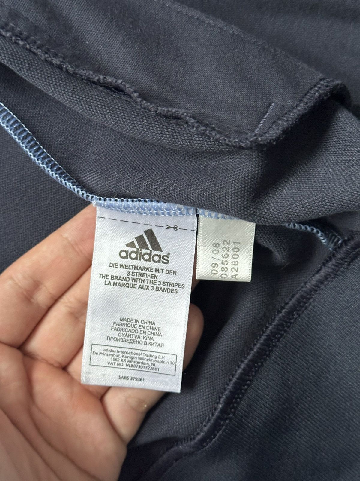 Adidas Vintage Adidas Olympic Light Jacket Men’s L Blue Size US L / EU 52-54 / 3 - 9 Thumbnail