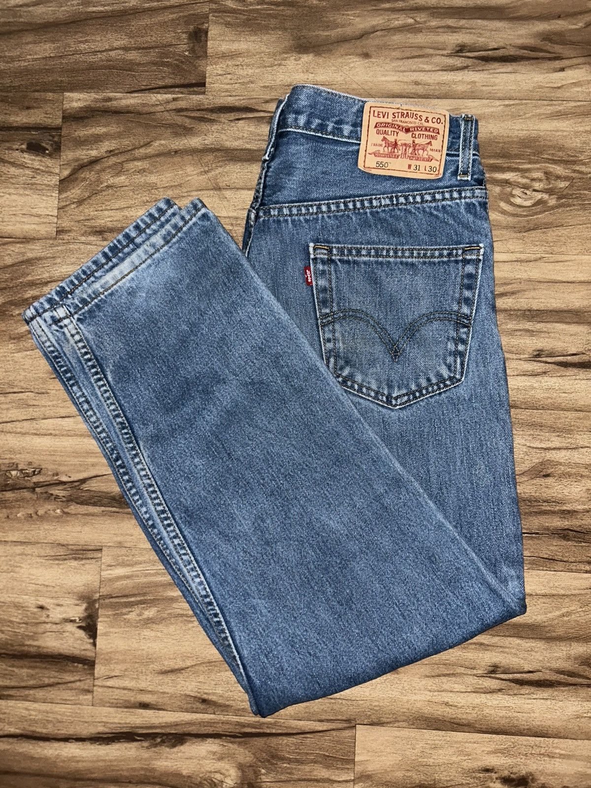 Levi's Levi's 550 Relaxed Fit Blue Jeans Size 31" - 1 Thumbnail