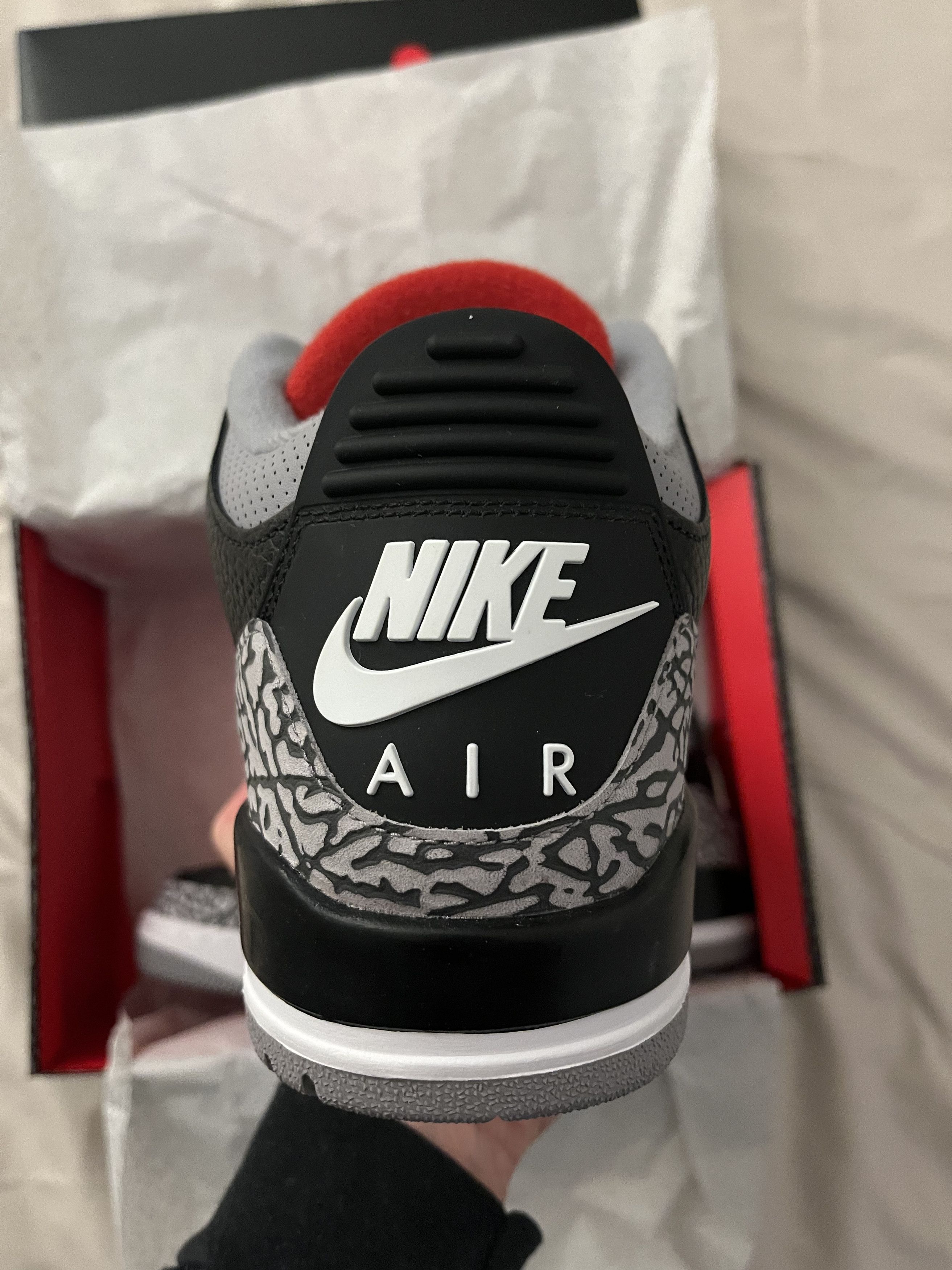 Jordan Brand AIR JORDAN 3 RETRO OG Size US 9.5 / EU 42-43 - 3 Thumbnail