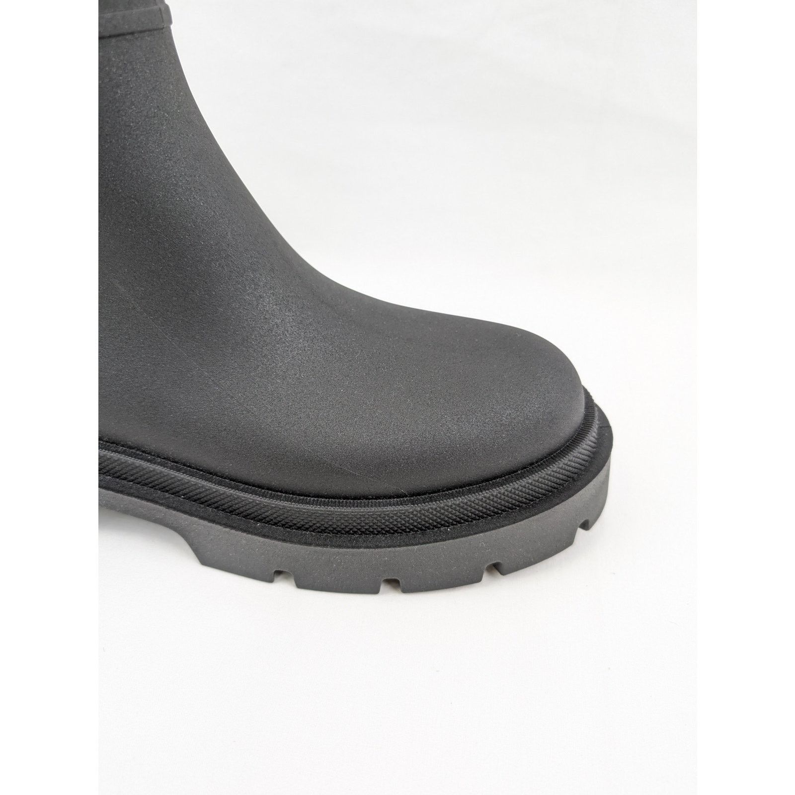 Off-White o1rshd1 Reboot Arrow Boots in Black Size US 12 / EU 45 - 2 Thumbnail