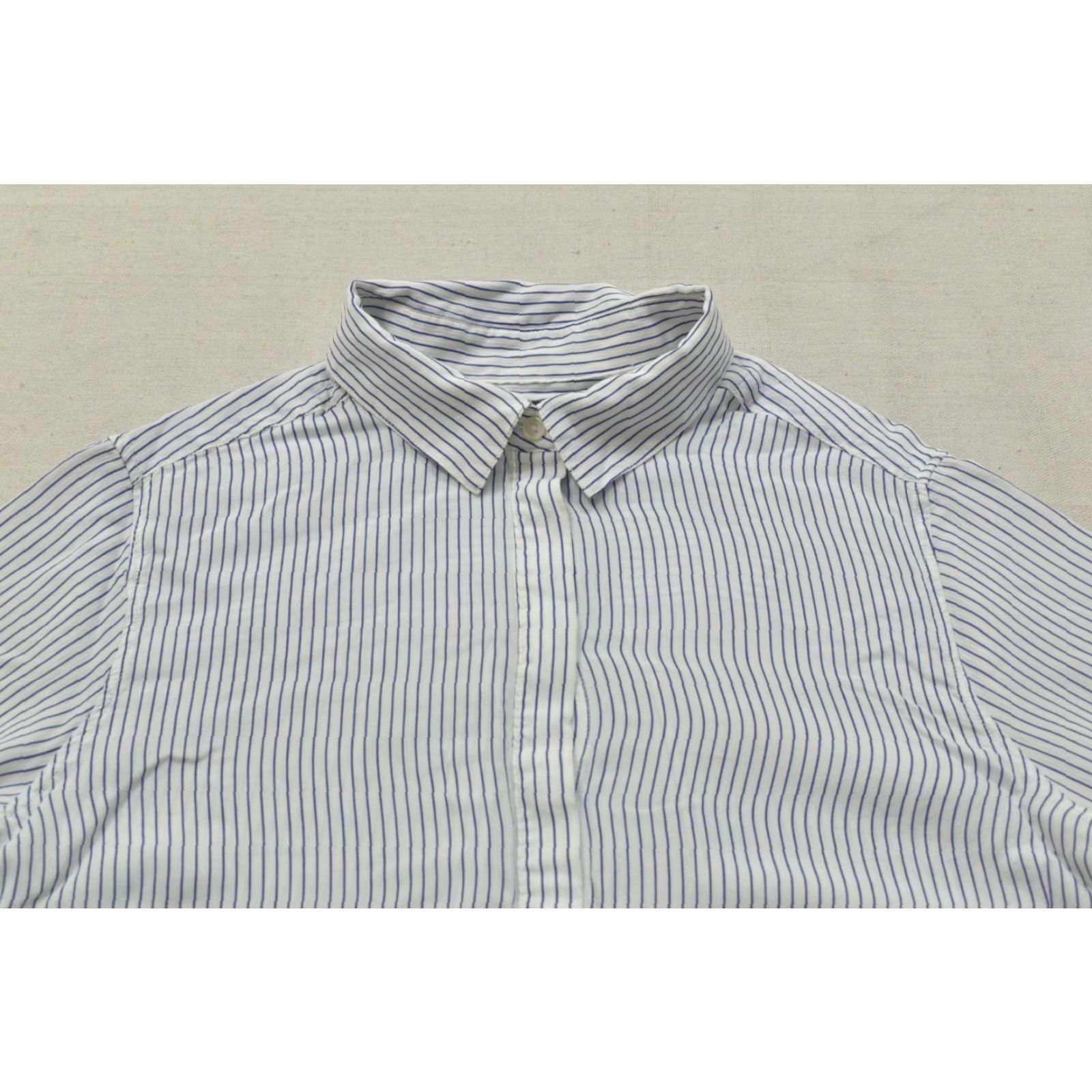 Banana Republic Banana Republic Parker Tunic Fit Shirt Women Medium Blue White Striped Rayon Lon Size M / US 6-8 / IT 42-44 - 5 Thumbnail
