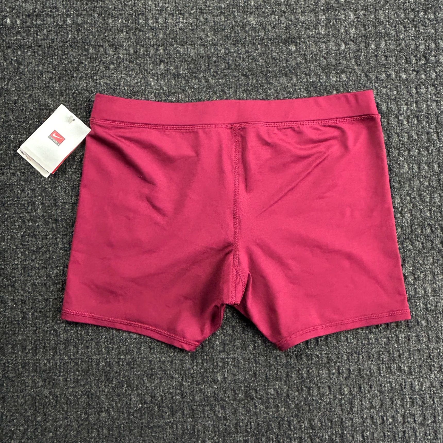 Nike Nike Fit Dry Bike Shorts Women L Maroon Size 36" / US 14 / IT 50 - 4 Thumbnail