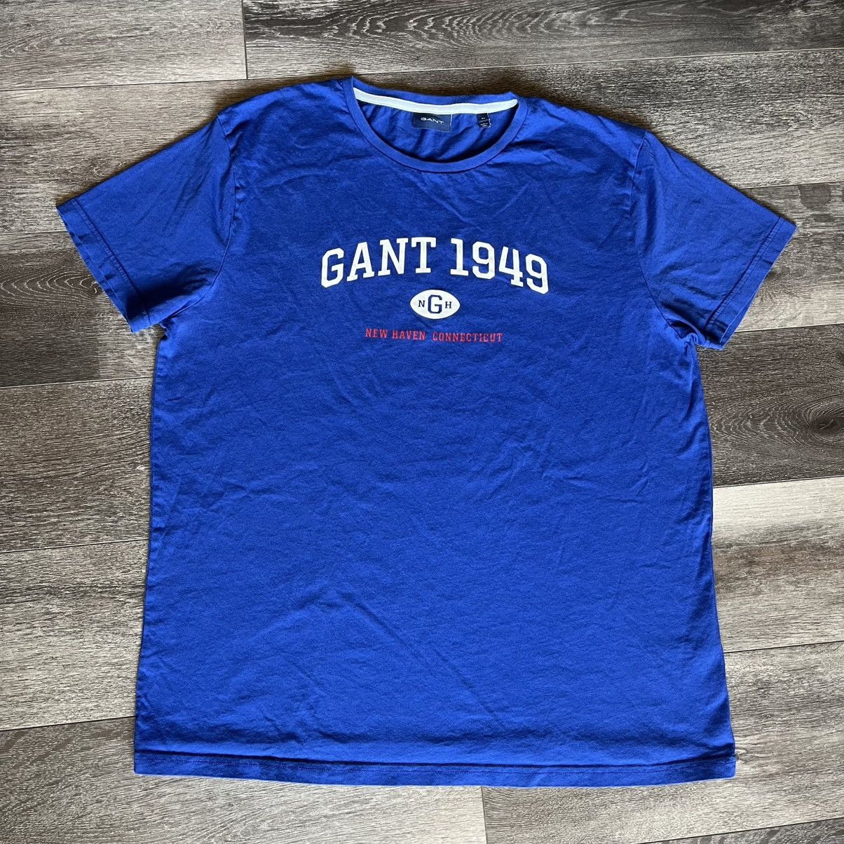 Gant × Vintage Vintage Gant 1949 New Haven Arch Logo Tee Shirt Royal Blue Size US XL / EU 56 / 4 - 1 Thumbnail