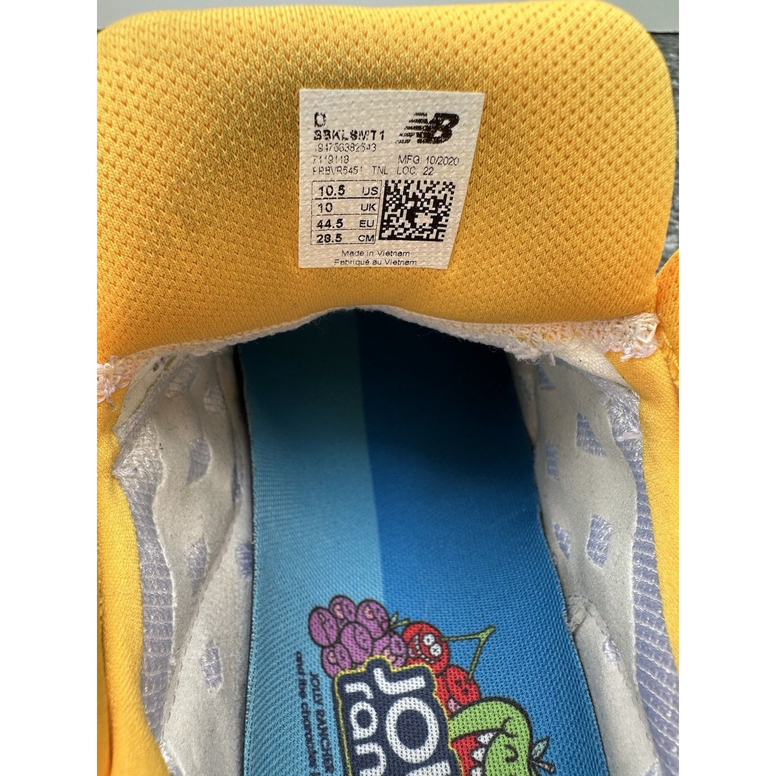 New Balance New Balance Jolly Rancher x 327 Men’s10.5 Blue Raspberry vi Size US 10.5 / EU 43-44 - 7 Thumbnail