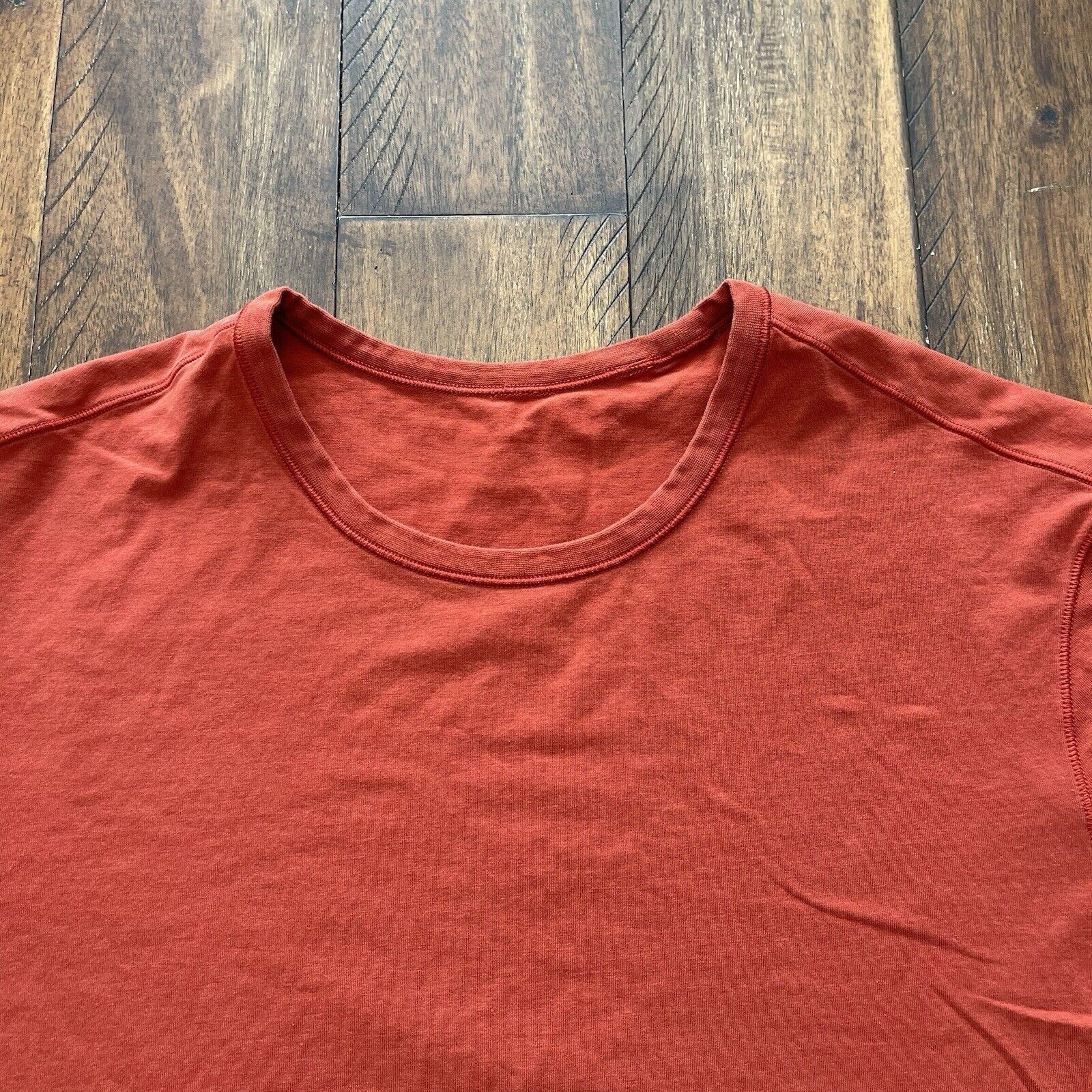 Lululemon Lululemon 5 year basic Short sleeve Tshirt XL Red Orange Size US XL / EU 56 / 4 - 3 Thumbnail