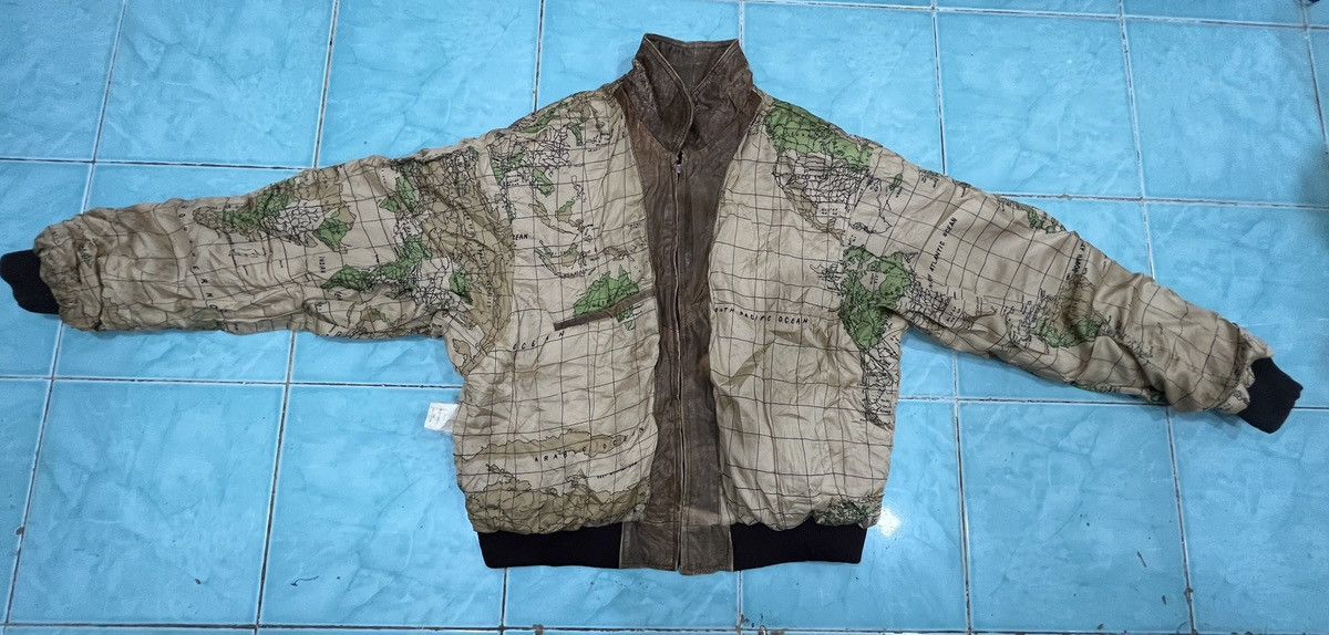 Japanese Brand × Leather VINTAGE RARE "World Map" Leather Jacket Bomber Size US L / EU 52-54 / 3 - 1 Thumbnail