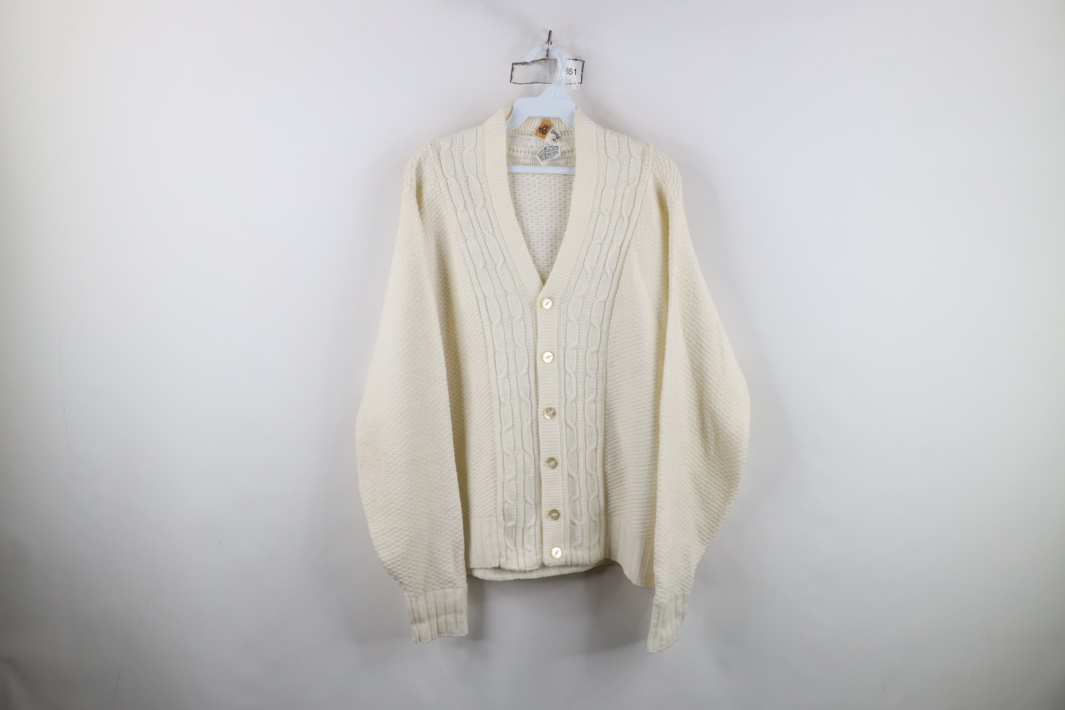 Vintage Vintage 50s Penneys Cable Knit Cardigan Sweater White USA Size US M / EU 48-50 / 2 - 1 Thumbnail