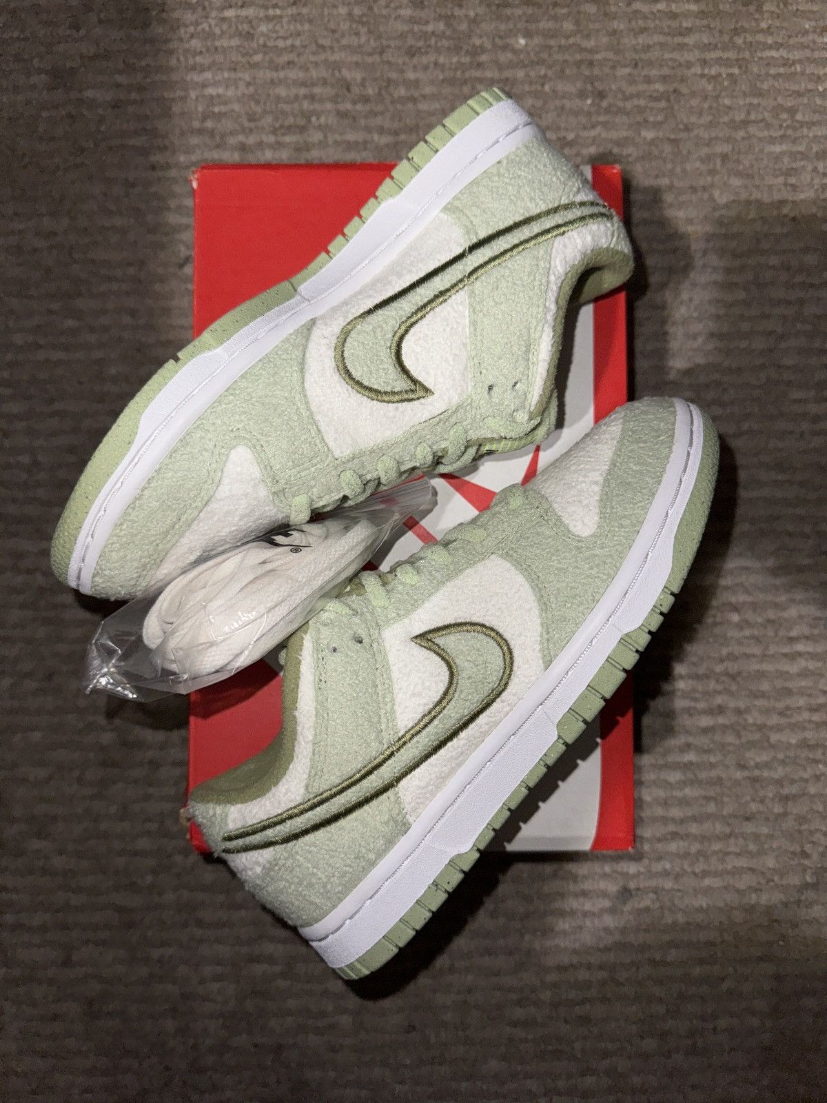 image of Nike Dunk Low Se Fleece Pack Honeydew (Women’S) Shoes in Pea Green, Women's (Size 5)