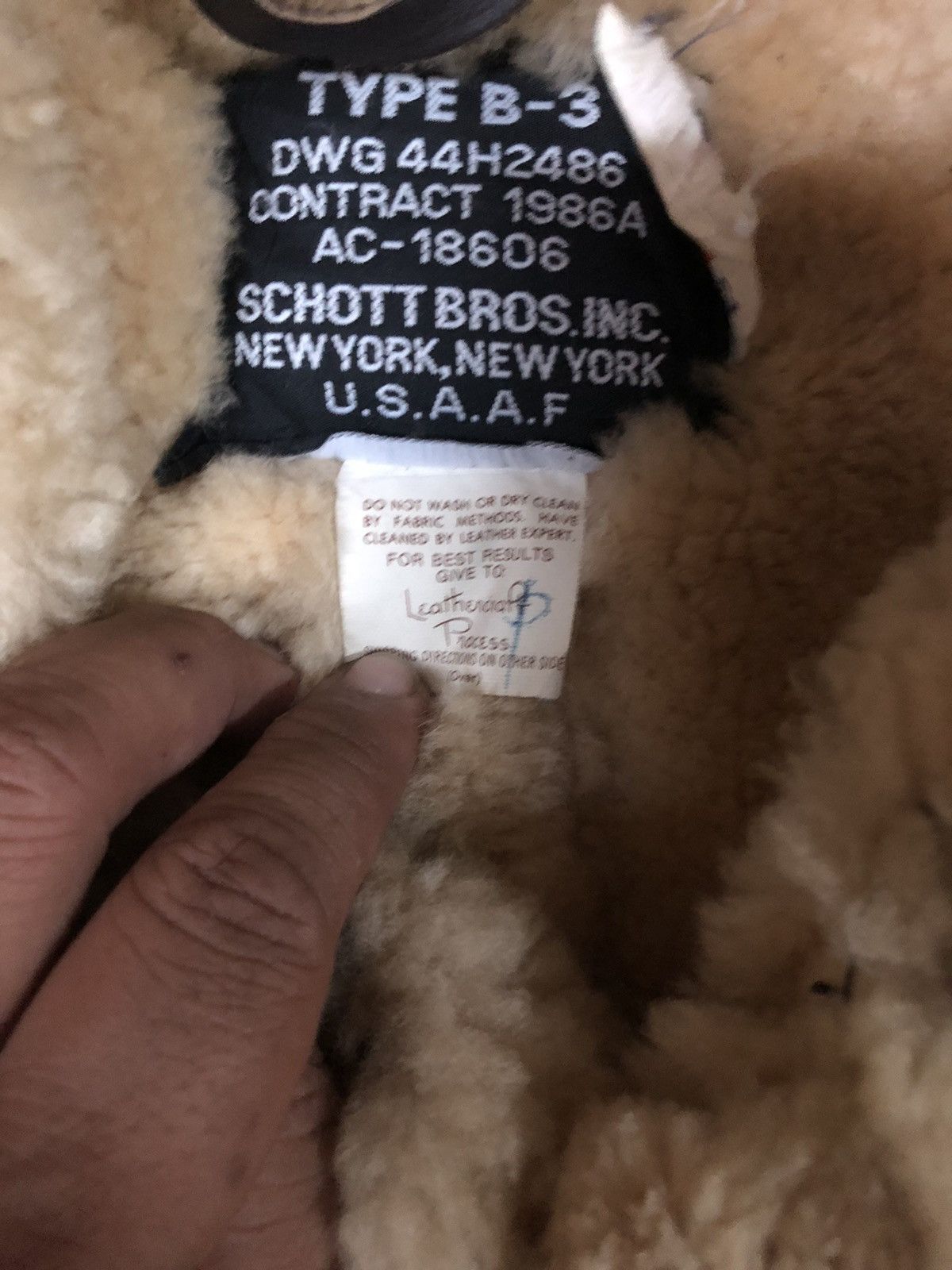 Schott Vintage Schott B3 Shearling Kim Kardashian Style Jacket Size US M / EU 48-50 / 2 - 4 Thumbnail