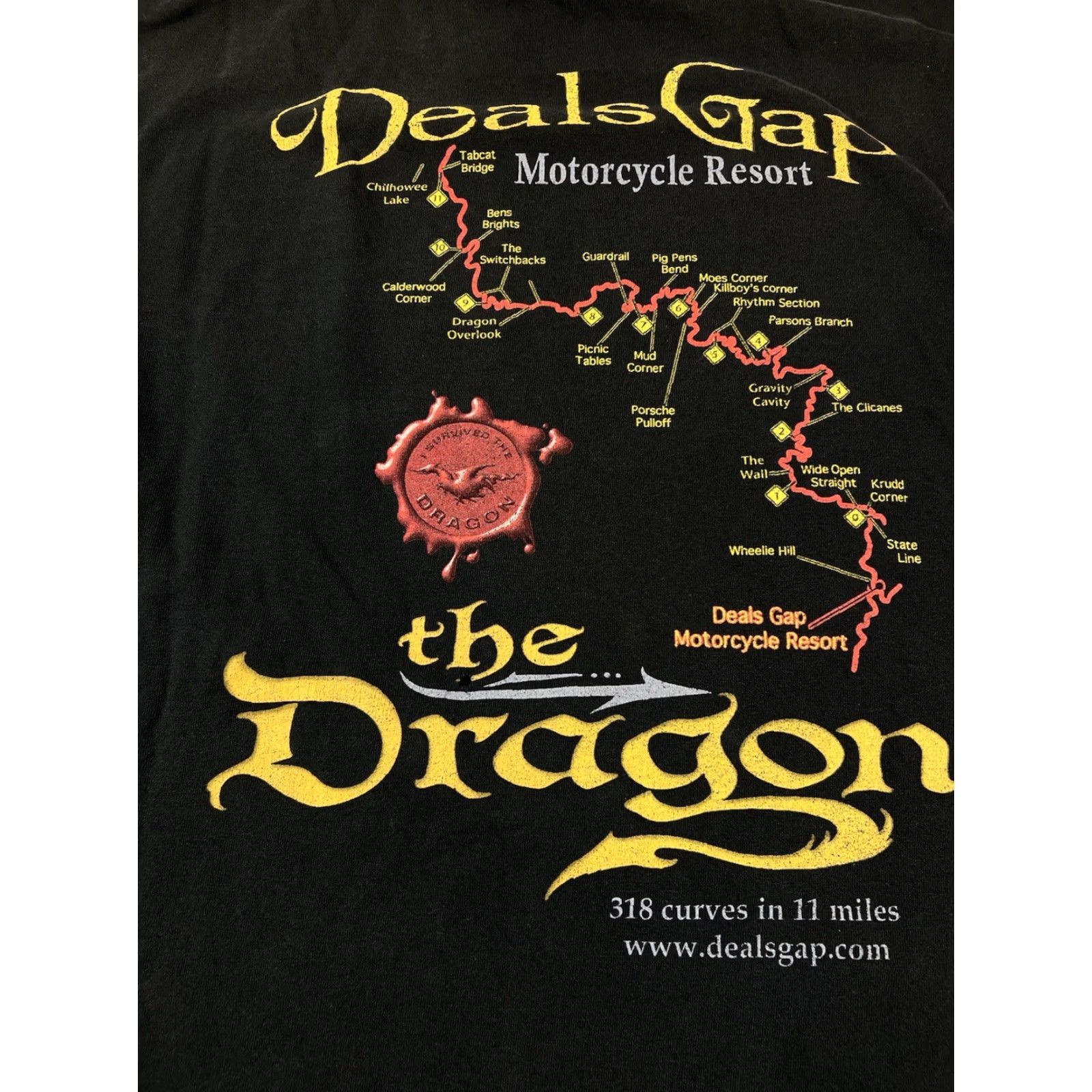 Gildan VINTAGE Distressed Deals Gap The Dragon Motorcycle Resort Biker T Shirt 2XL Size US XXL / EU 58 / 5 - 7 Thumbnail