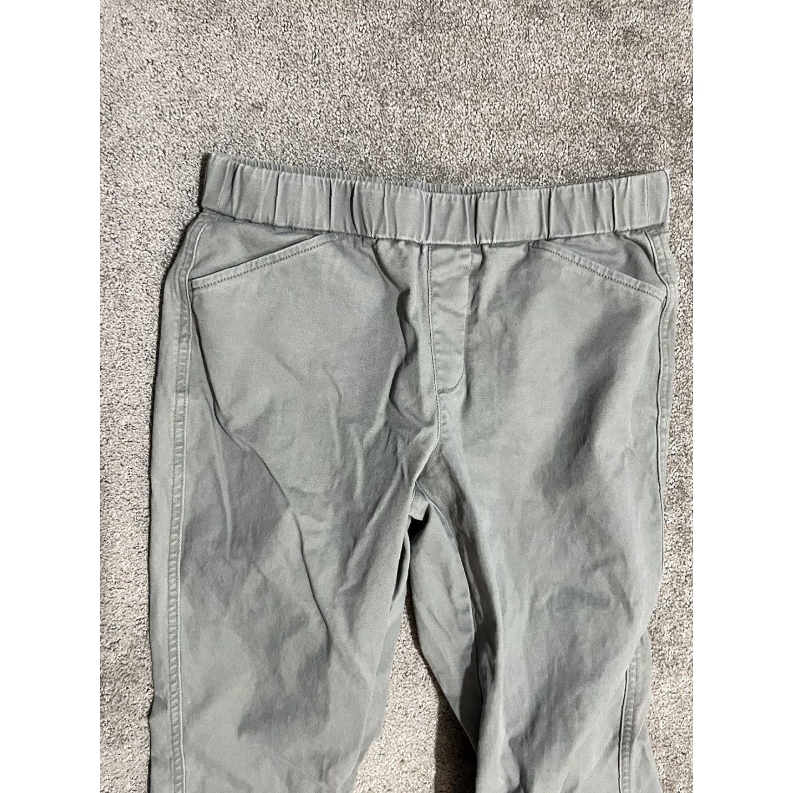 Lands' End Lands' End Women’s Sport Knit Capri Pants Gray 2P Petite Size 26" / US 2 / IT 38 - 2 Thumbnail