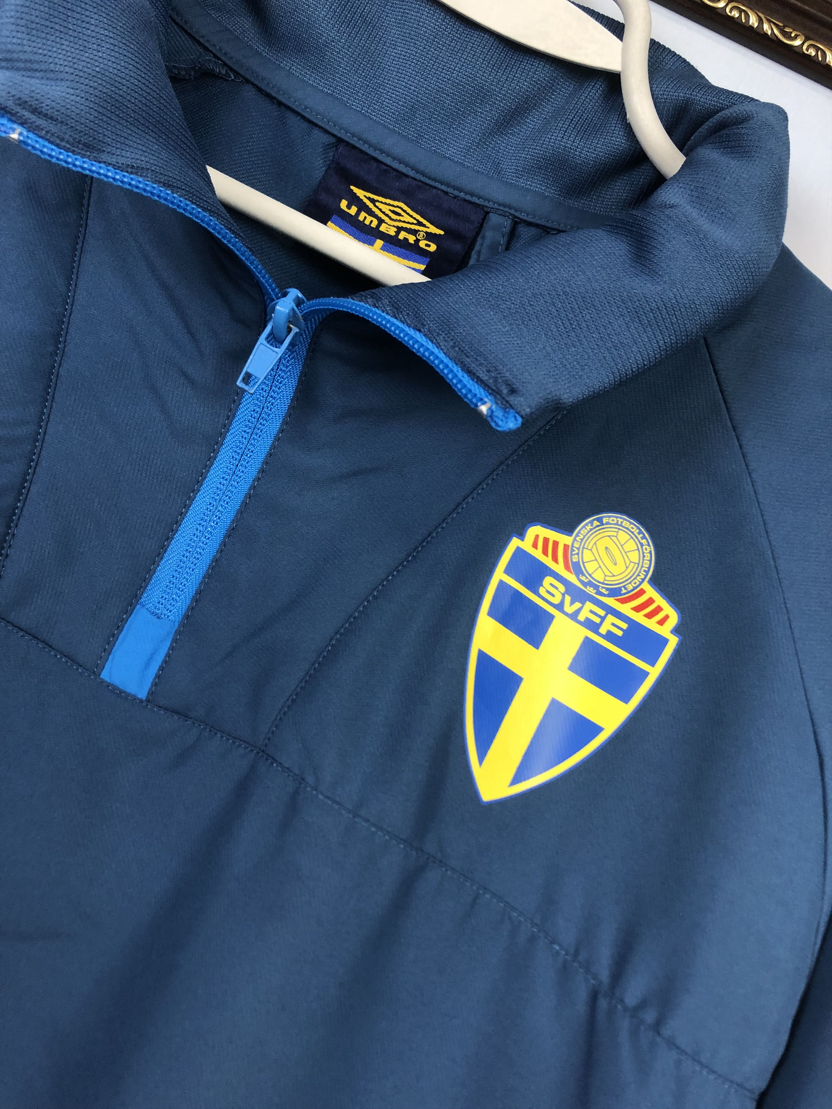 Umbro Vintage Sweden Football Jacket National Team Track Top Size US L / EU 52-54 / 3 - 6 Thumbnail