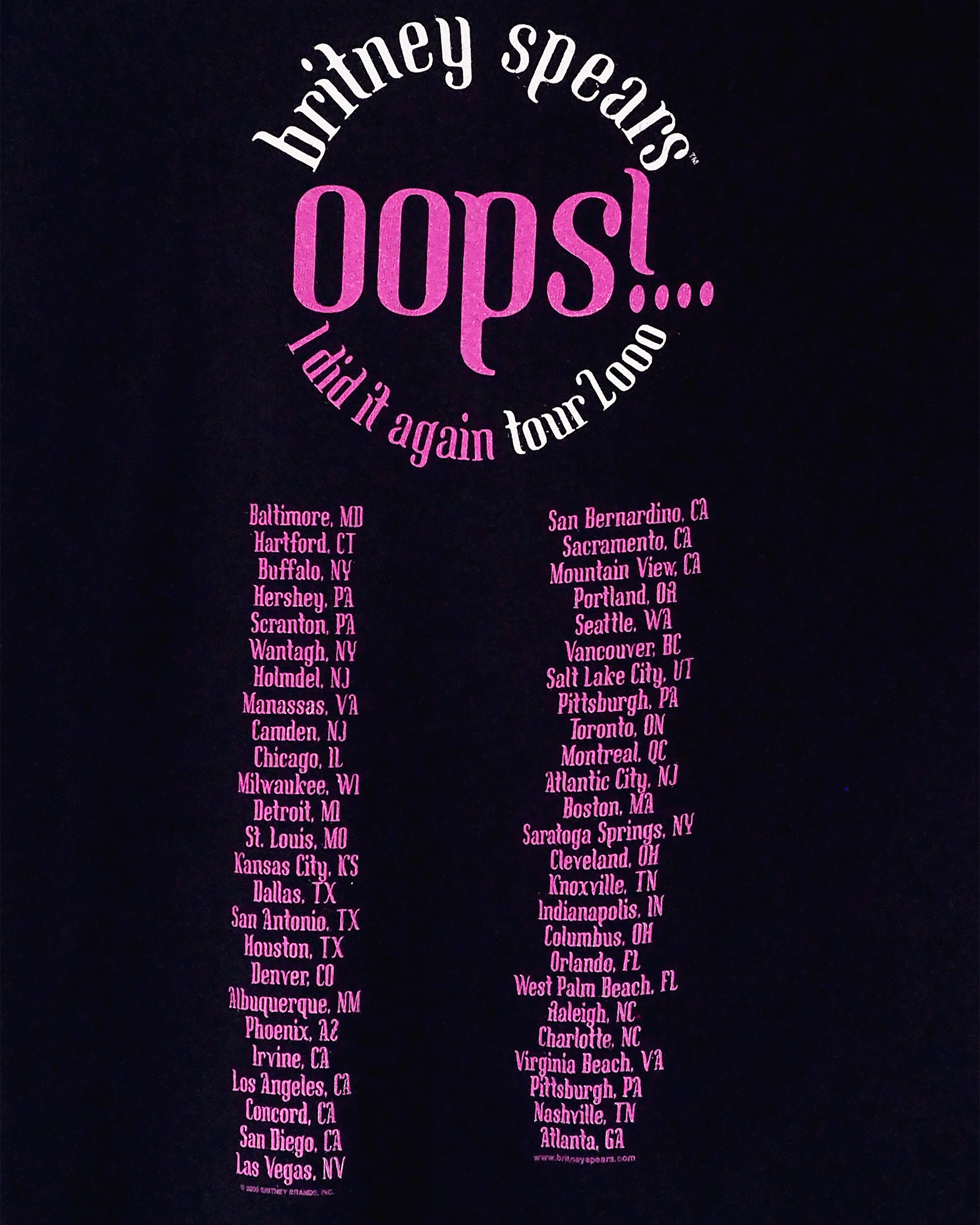 Vintage Vintage 2000 Britney Spears Oops I Did It Again Tour Shirt L Size US L / EU 52-54 / 3 - 10 Thumbnail