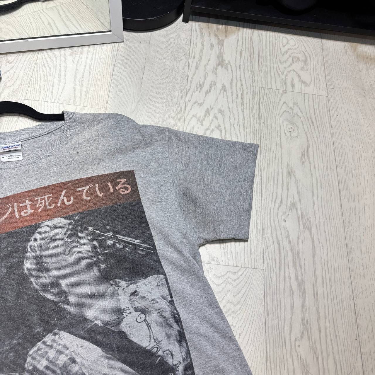 Band Tees Kurt Cobain 2011 Nirvana The End Of Music T-shirt Size:M Size US M / EU 48-50 / 2 - 6 Thumbnail
