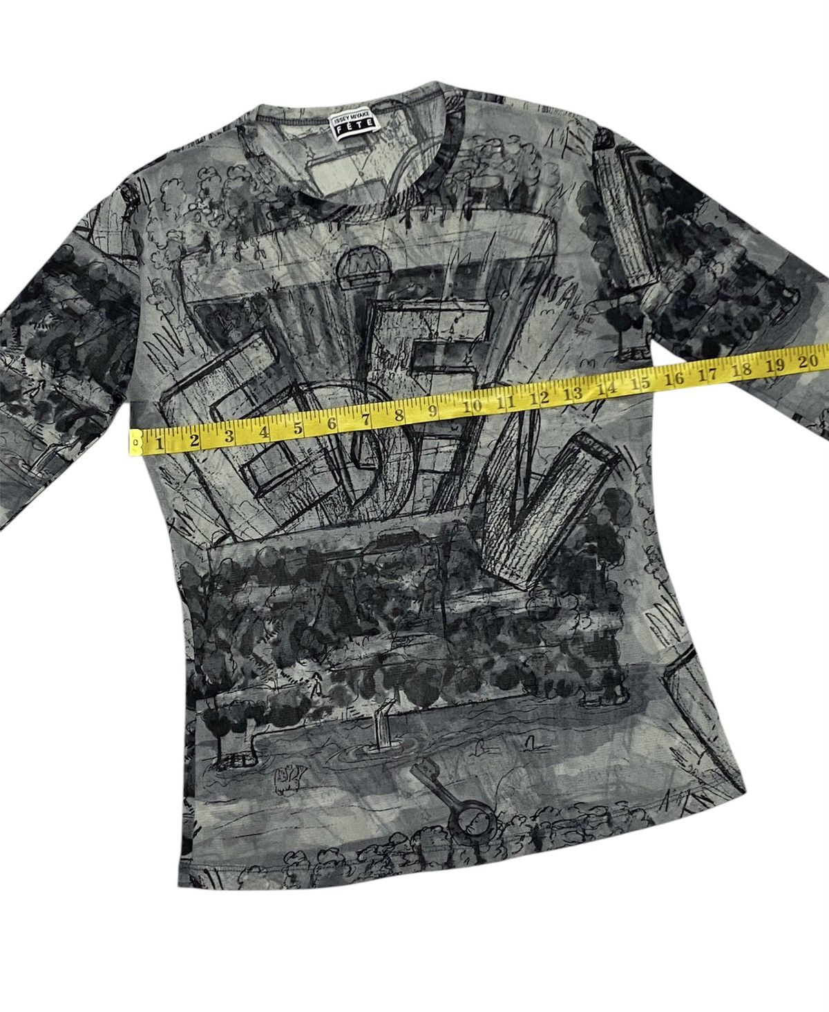 Issey Miyake 1998 Issey Miyake Fete Eden Sketch Graphic Mesh Top Size M / US 6-8 / IT 42-44 - 16 Thumbnail