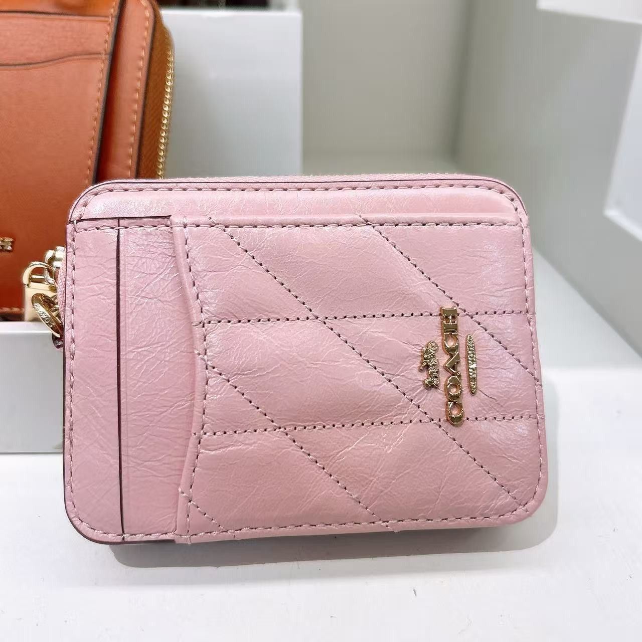 Coach Zip Card Case With Quilting CEC51 Size ONE SIZE - 1 Thumbnail