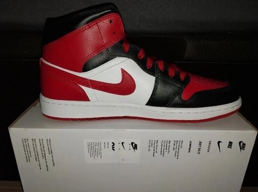 Jordan Brand Air Jordan 1 MID Size US 12 / EU 45 - 2 Thumbnail