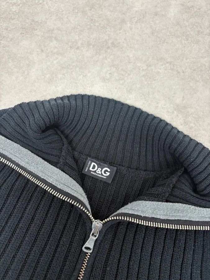 Dolce & Gabbana 2000s Dolce & Gabbana Black Wool Zip-Up Sweater Size US S / EU 44-46 / 1 - 4 Thumbnail