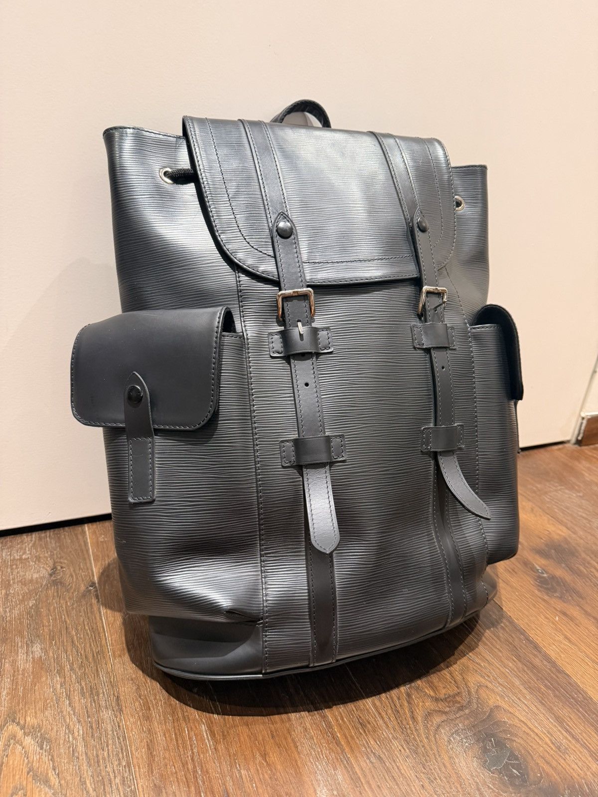 Louis Vuitton Louis Vuitton Christopher PM Backpack EPI Leather Size ONE SIZE - 3 Thumbnail
