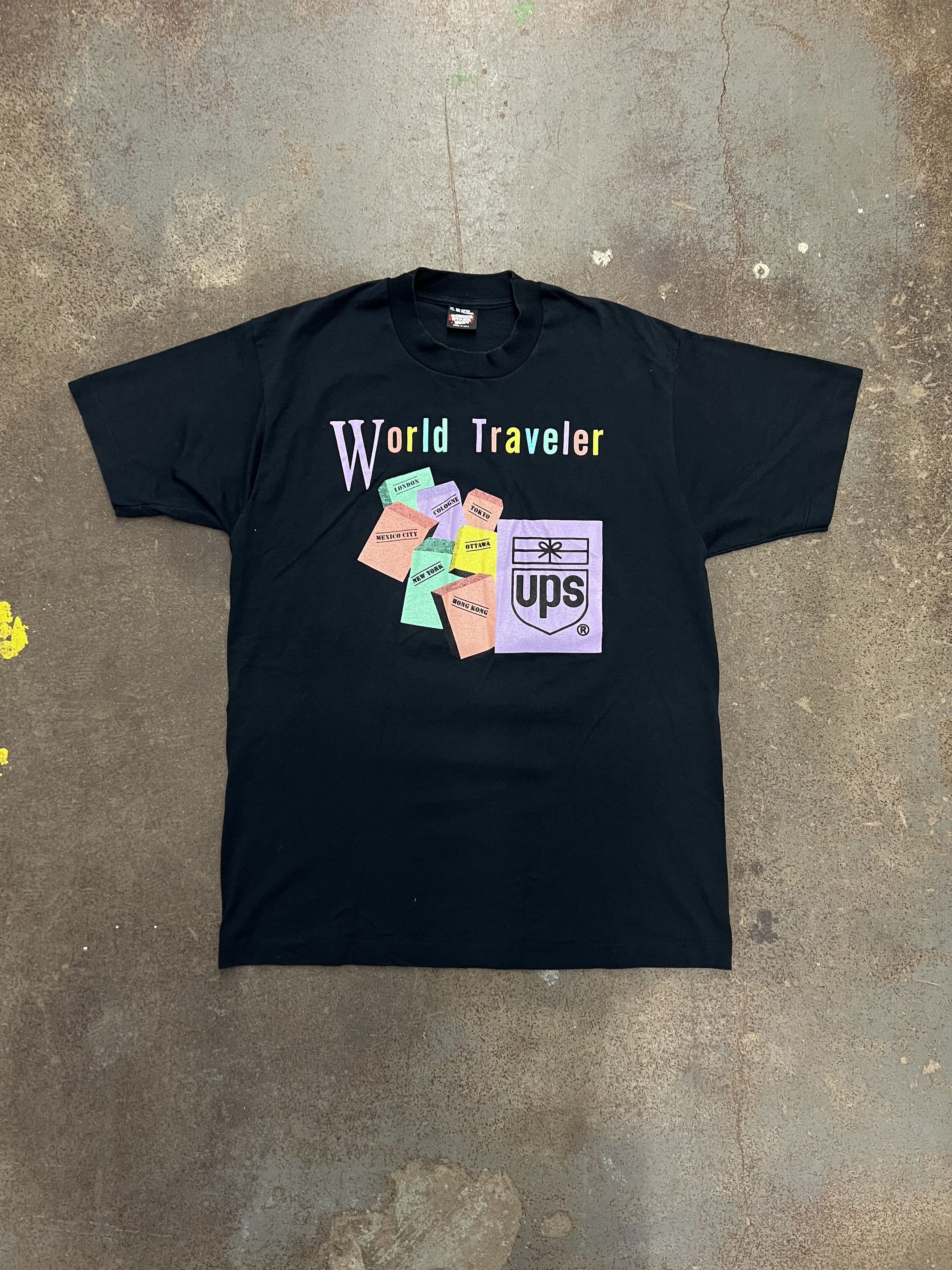Vintage VTG 1990's UPS World Traveler Graphic T-Shirt Size US XL / EU 56 / 4 - 1 Thumbnail