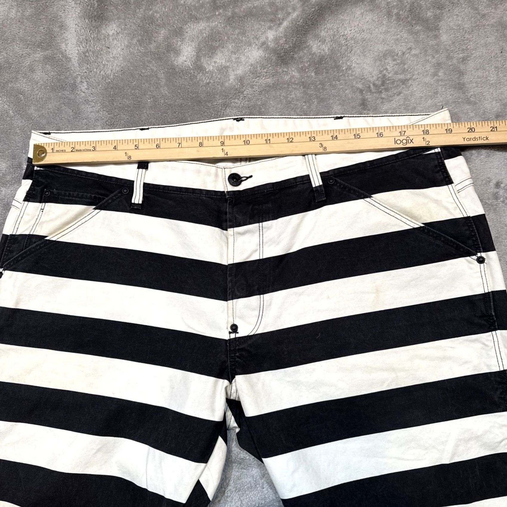 Vintage G-Star Raw Jeans 5622 3D Tapered Pharrell Williams Black White 38X32(30) Shirt Men Jeans Size US 38 / EU 54 - 4 Thumbnail